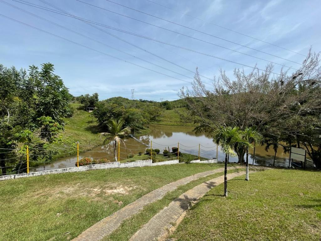 Hotel Candilejas Puerto Berrio ภายนอก รูปภาพ